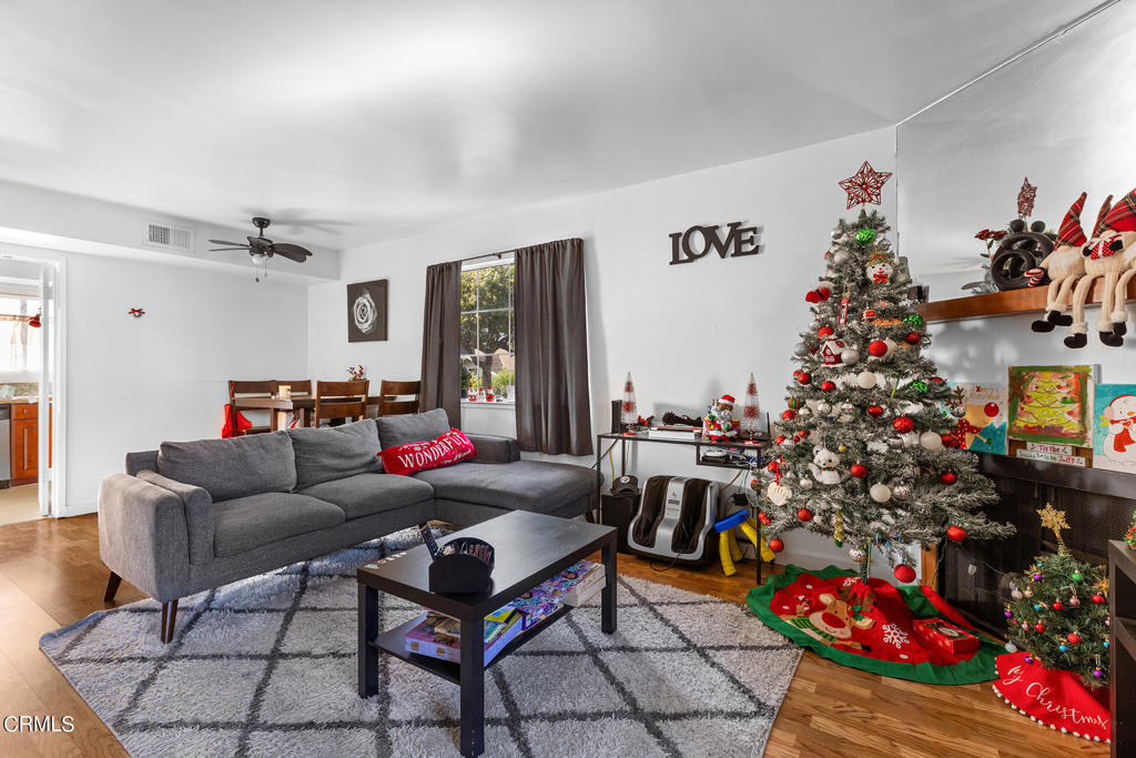 408 N Catalina Avenue 1