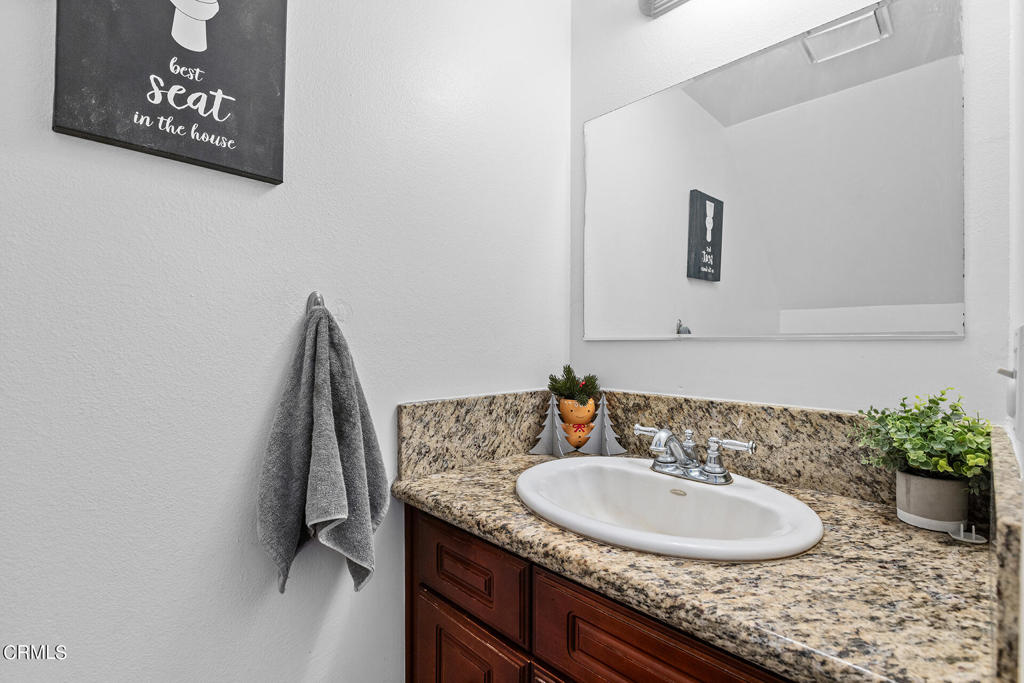 408 N Catalina Avenue 1