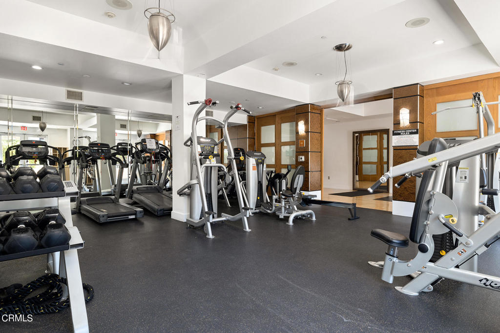 100 S Alameda Street 476