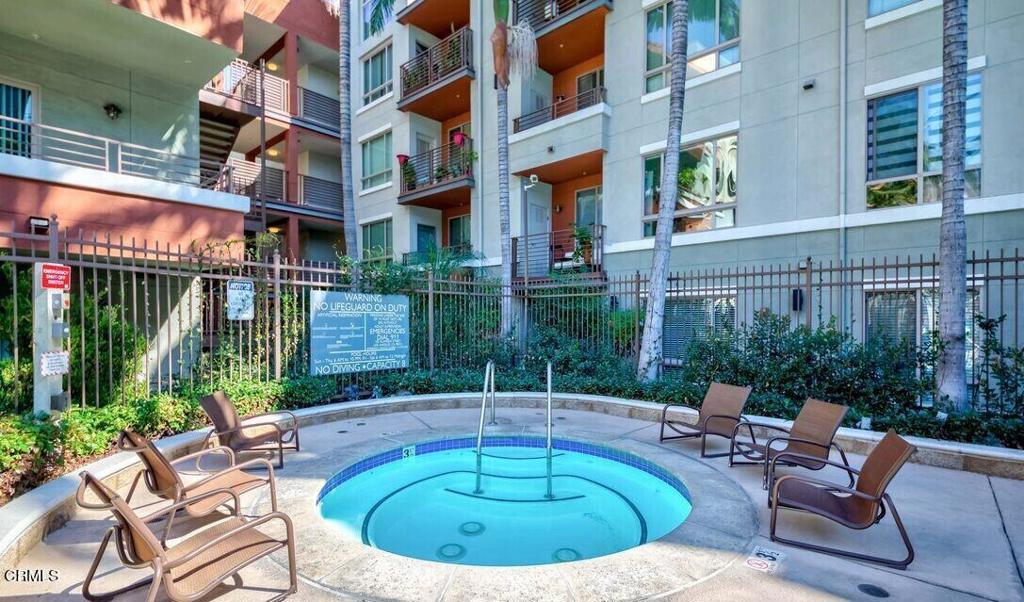 100 S Alameda Street 476