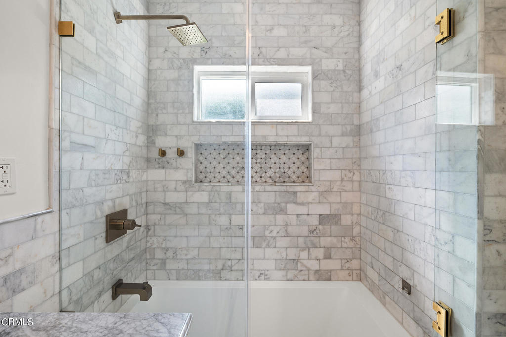 4201 Garden homes Avenue