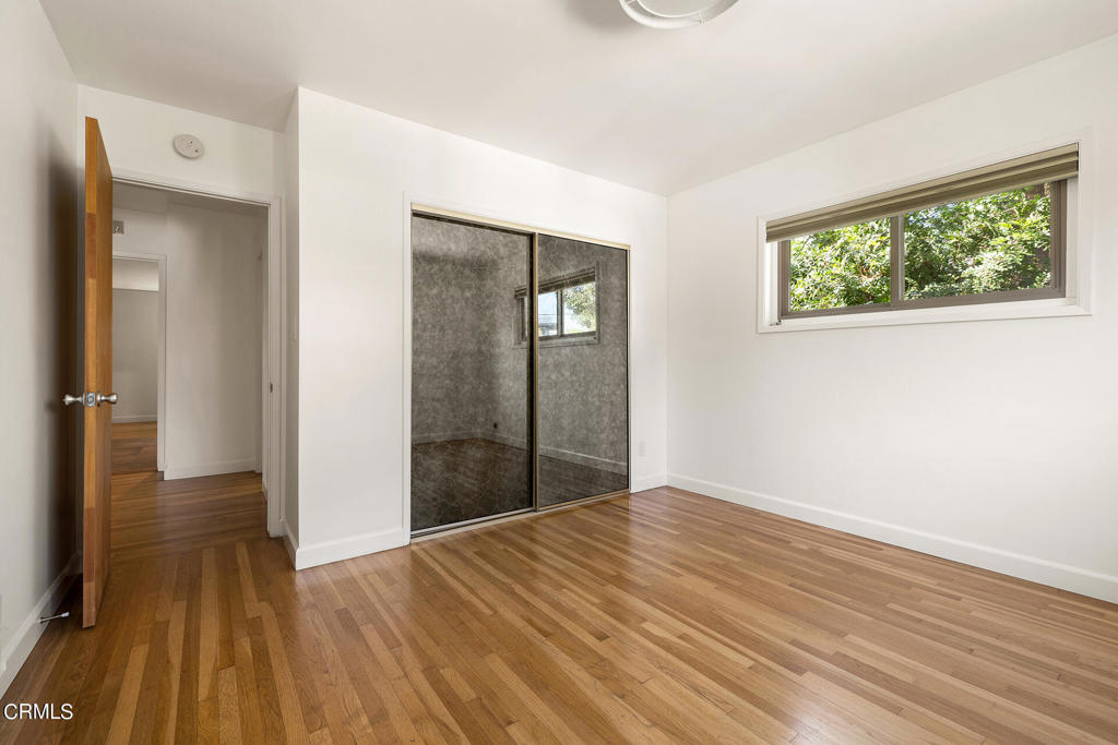 2525 Lake View Ave Avenue