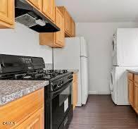 2035 Hancock Street 1