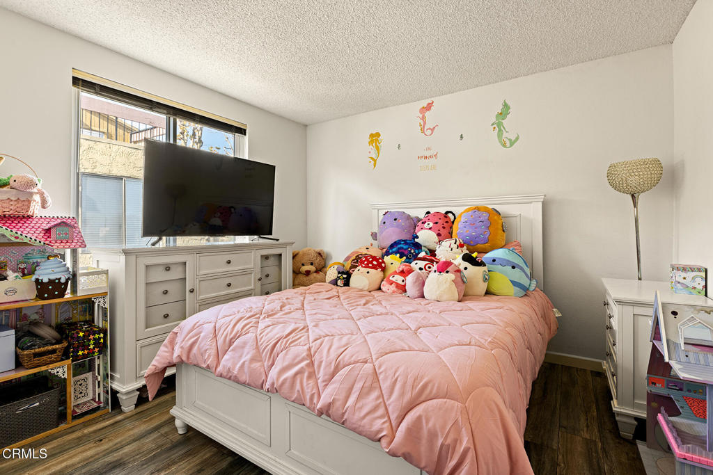 1014 S marengo Avenue 3