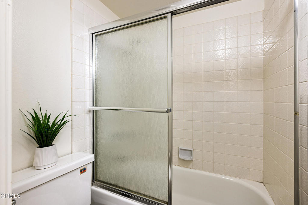 1014 S marengo Avenue 3