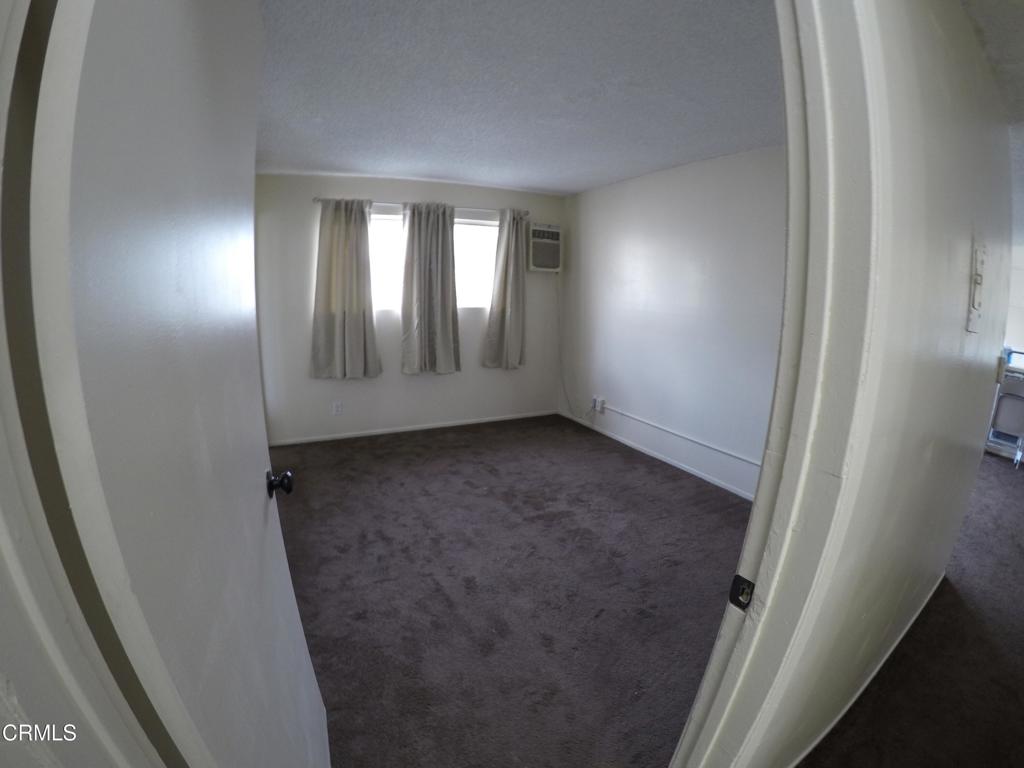 13050 Dronfield Ave 21
