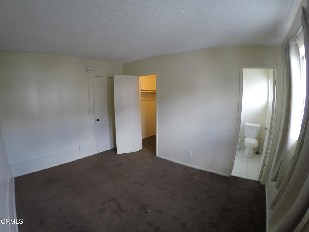 13050 Dronfield Ave 21