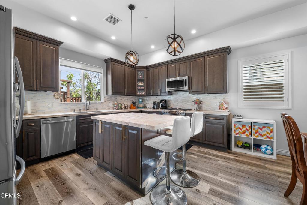 5430 Auckland Avenue