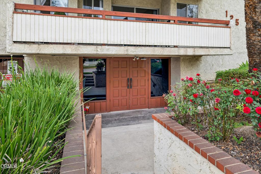 125 S Sierra Madre Boulevard 304