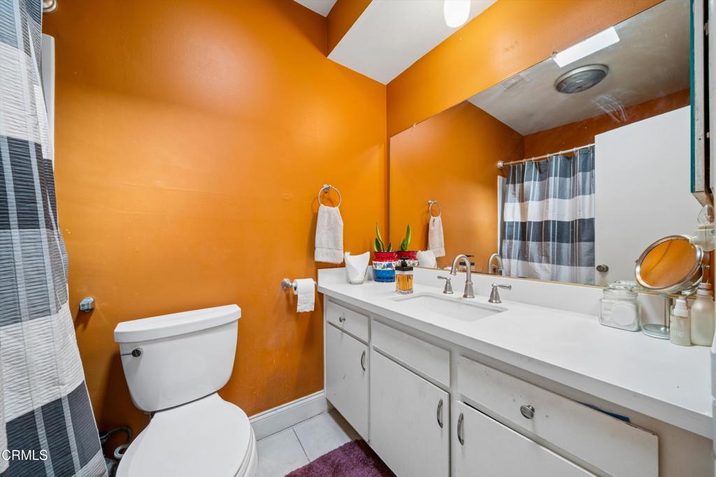125 S Sierra Madre Boulevard 304