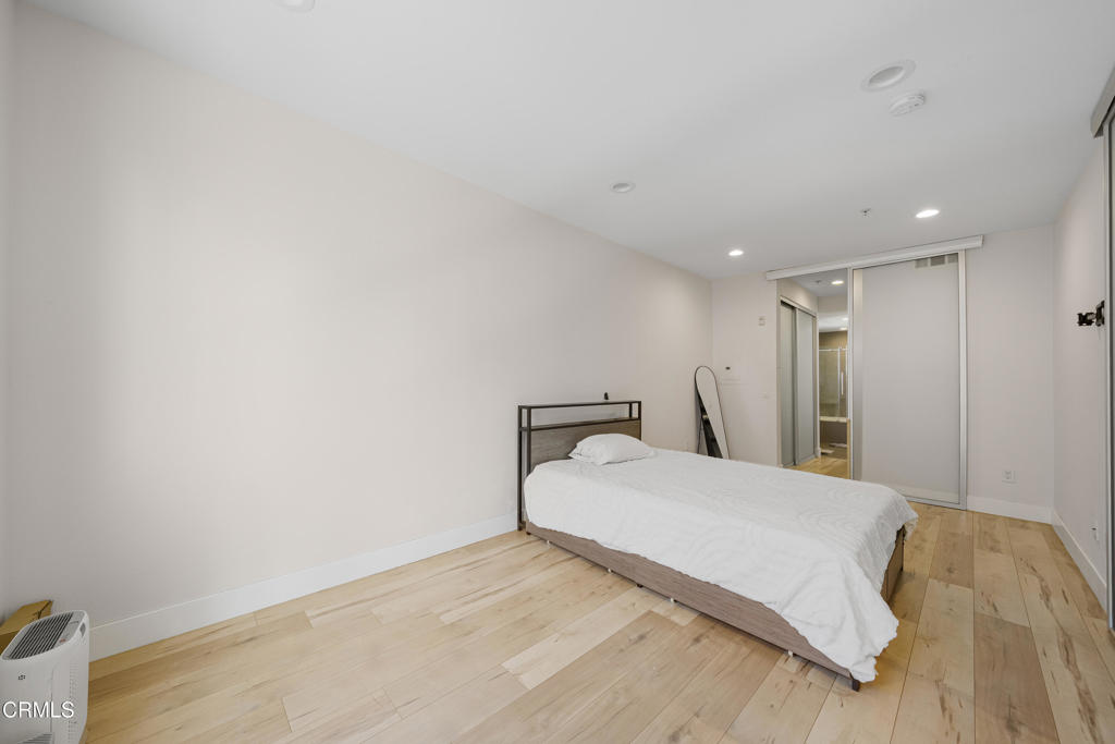 1234 Wilshire Boulevard 330