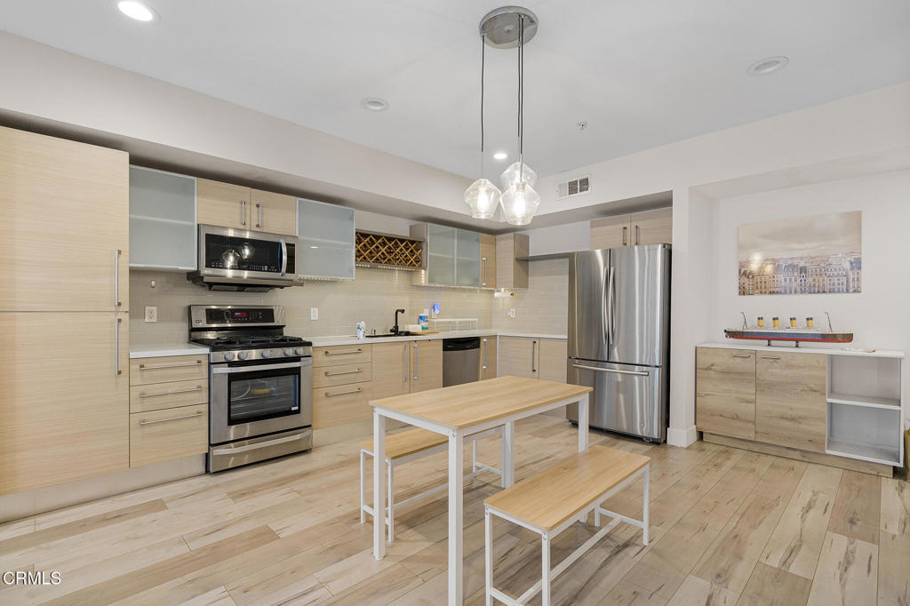 1234 Wilshire Boulevard 330