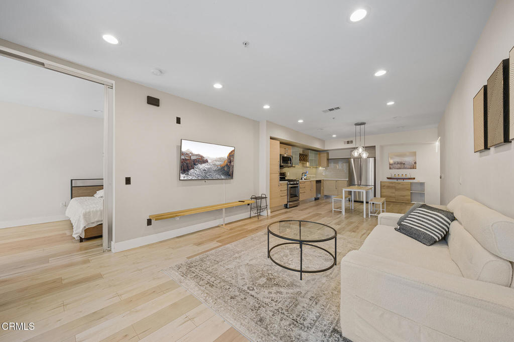 1234 Wilshire Boulevard 330