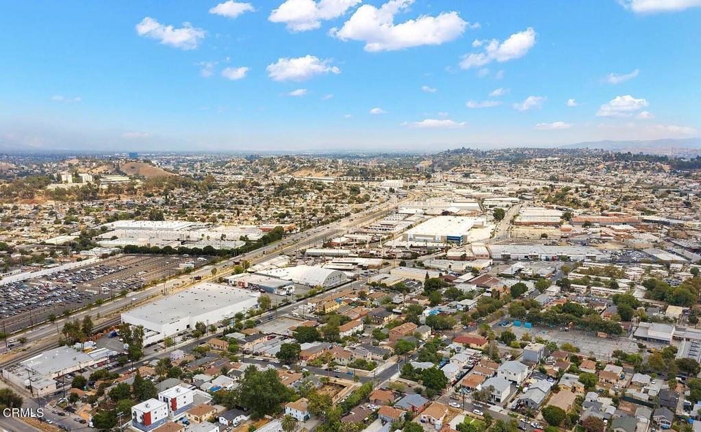 1520 N Soto Street