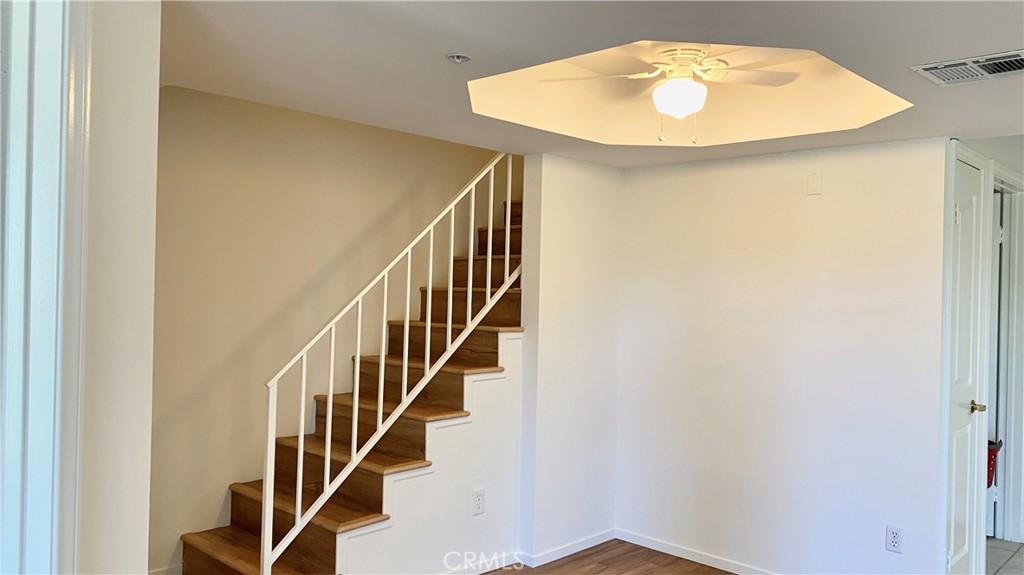 4760 Templeton Street 3219