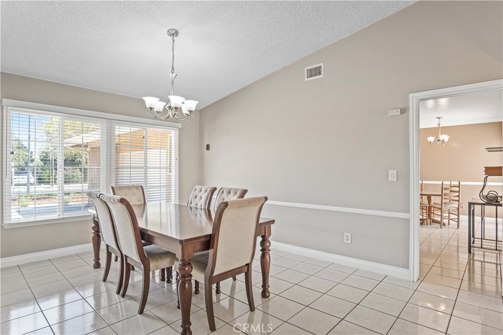 10145 Genesta Avenue