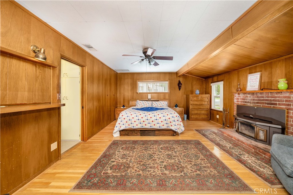 1517 N Ontario Street