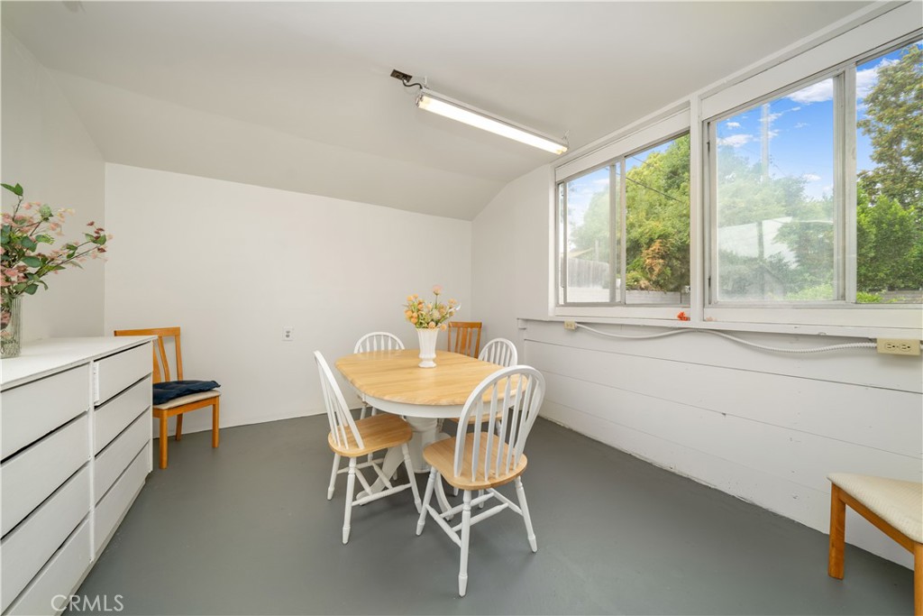 1517 N Ontario Street