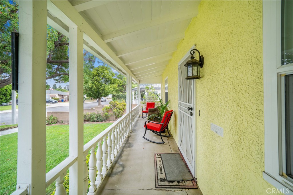 1517 N Ontario Street