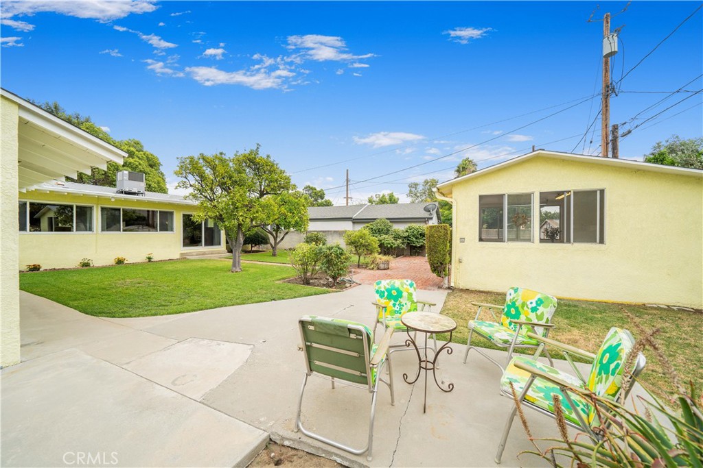 1517 N Ontario Street