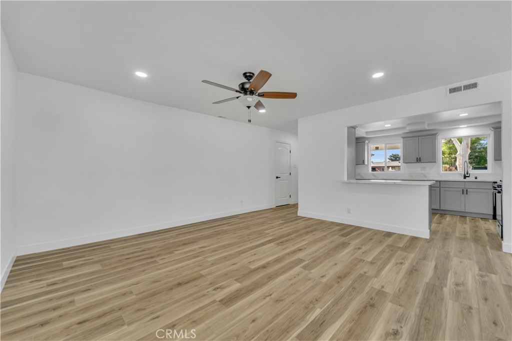 45312 Lostwood Avenue