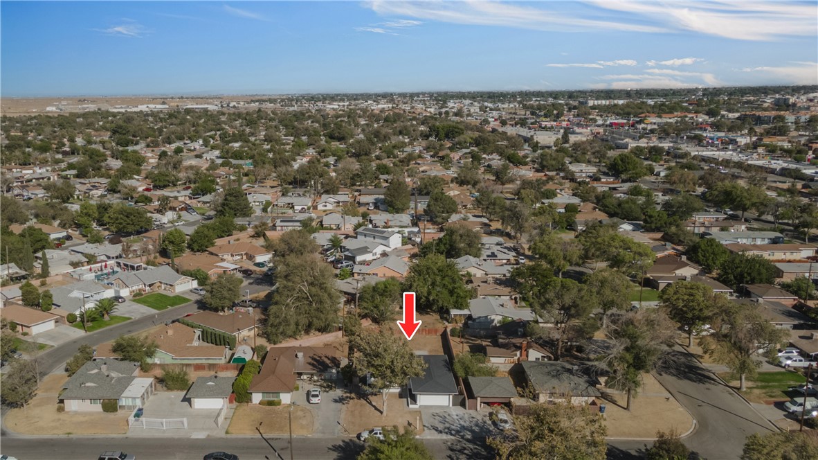 45312 Lostwood Avenue