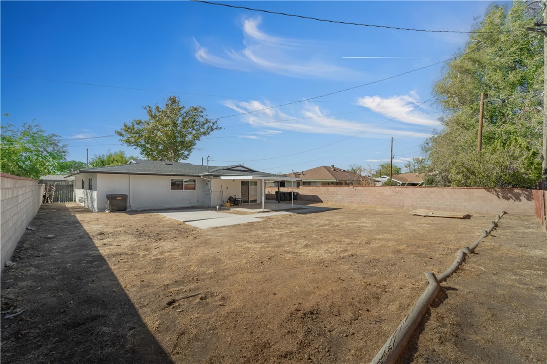 45312 Lostwood Avenue