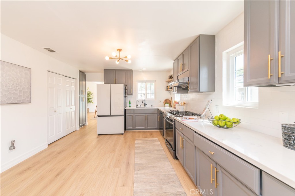 536 W Hammond Street