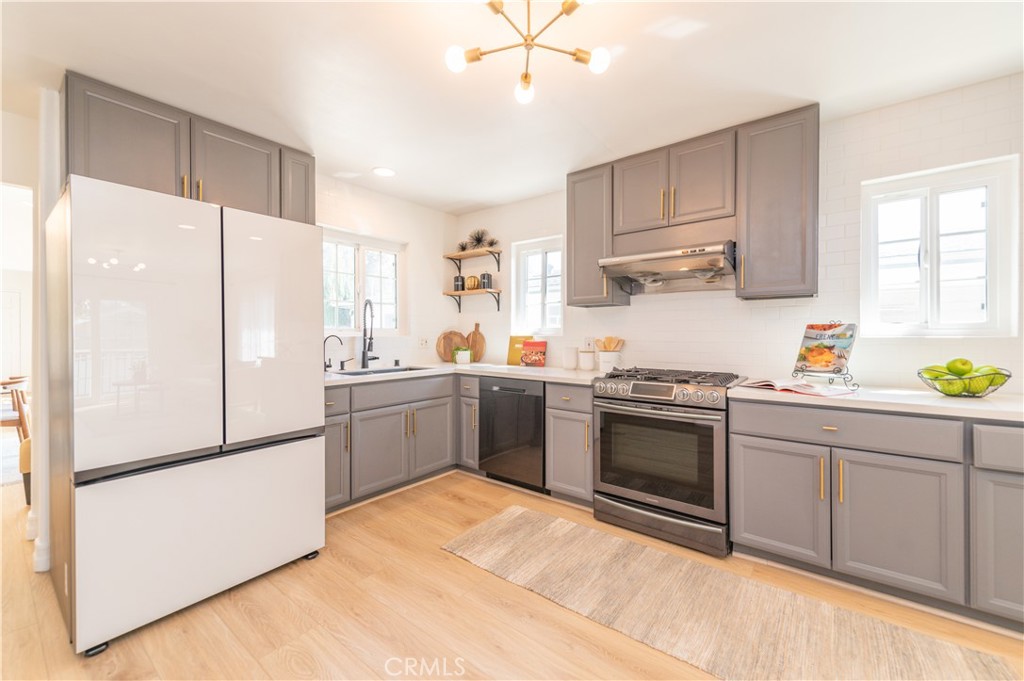 536 W Hammond Street