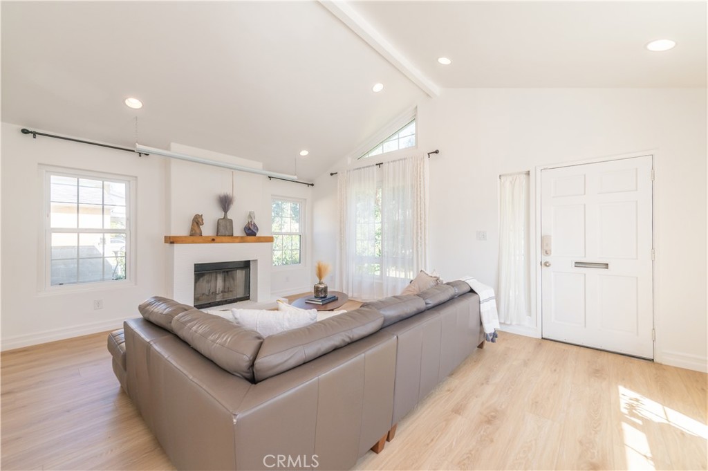 536 W Hammond Street