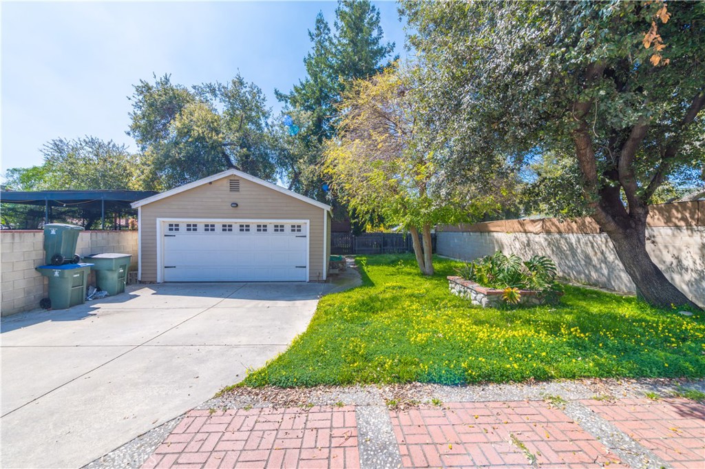 536 W Hammond Street