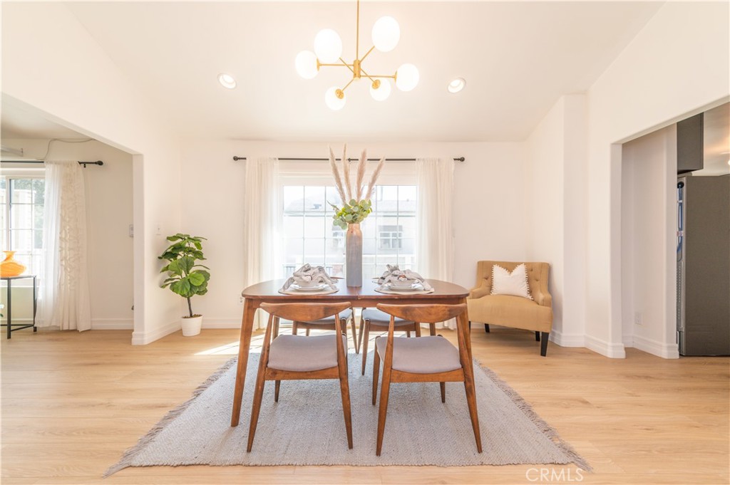 536 W Hammond Street