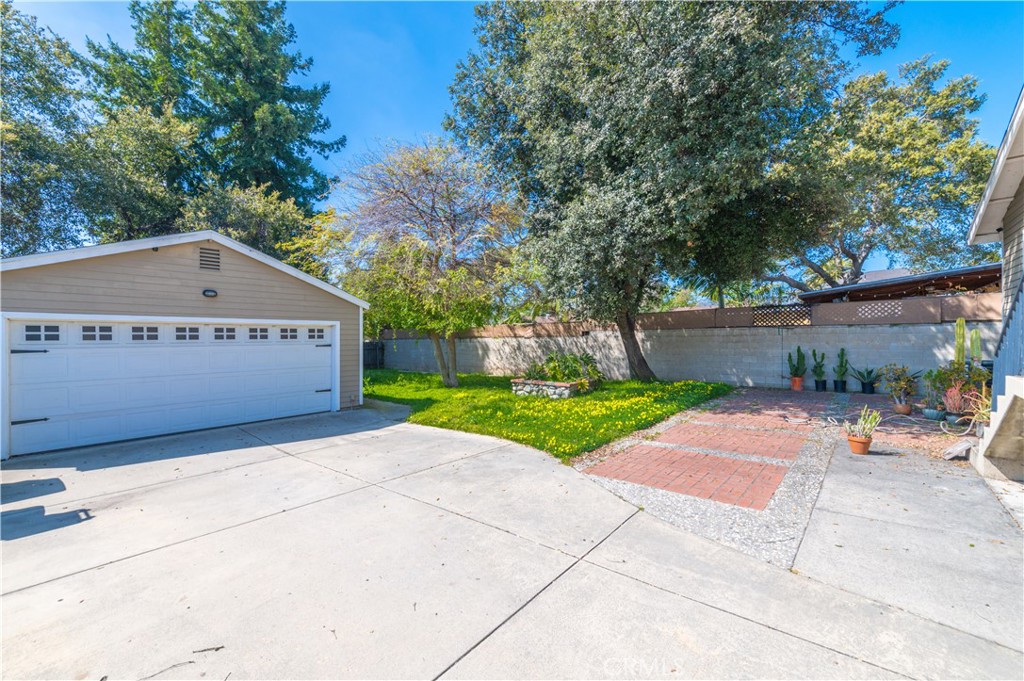 536 W Hammond Street