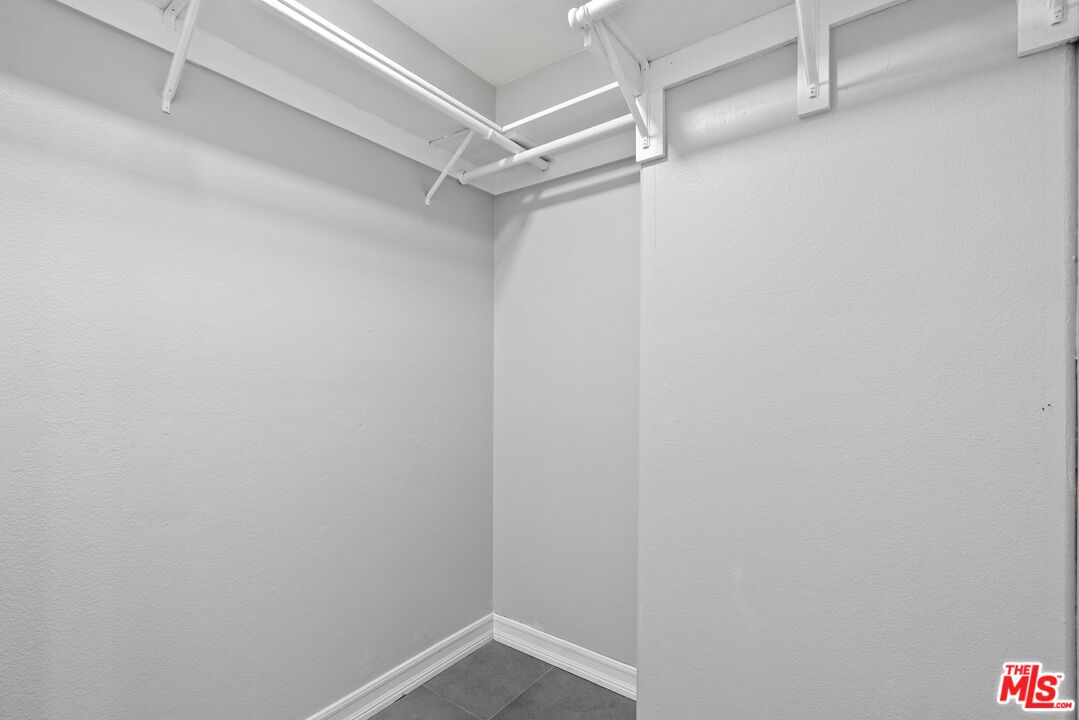 3854 Beethoven St Unit: 2