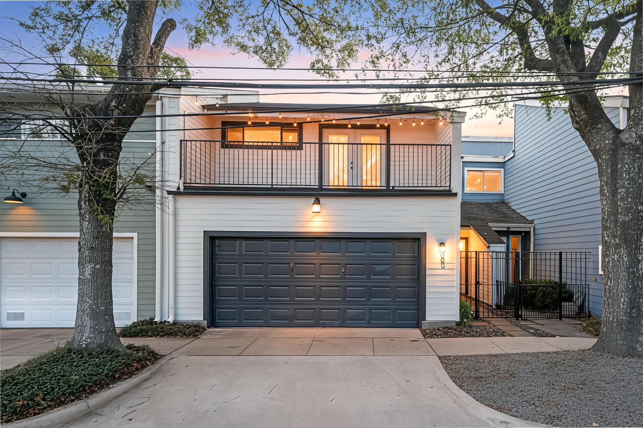 905 Hawthorne Street