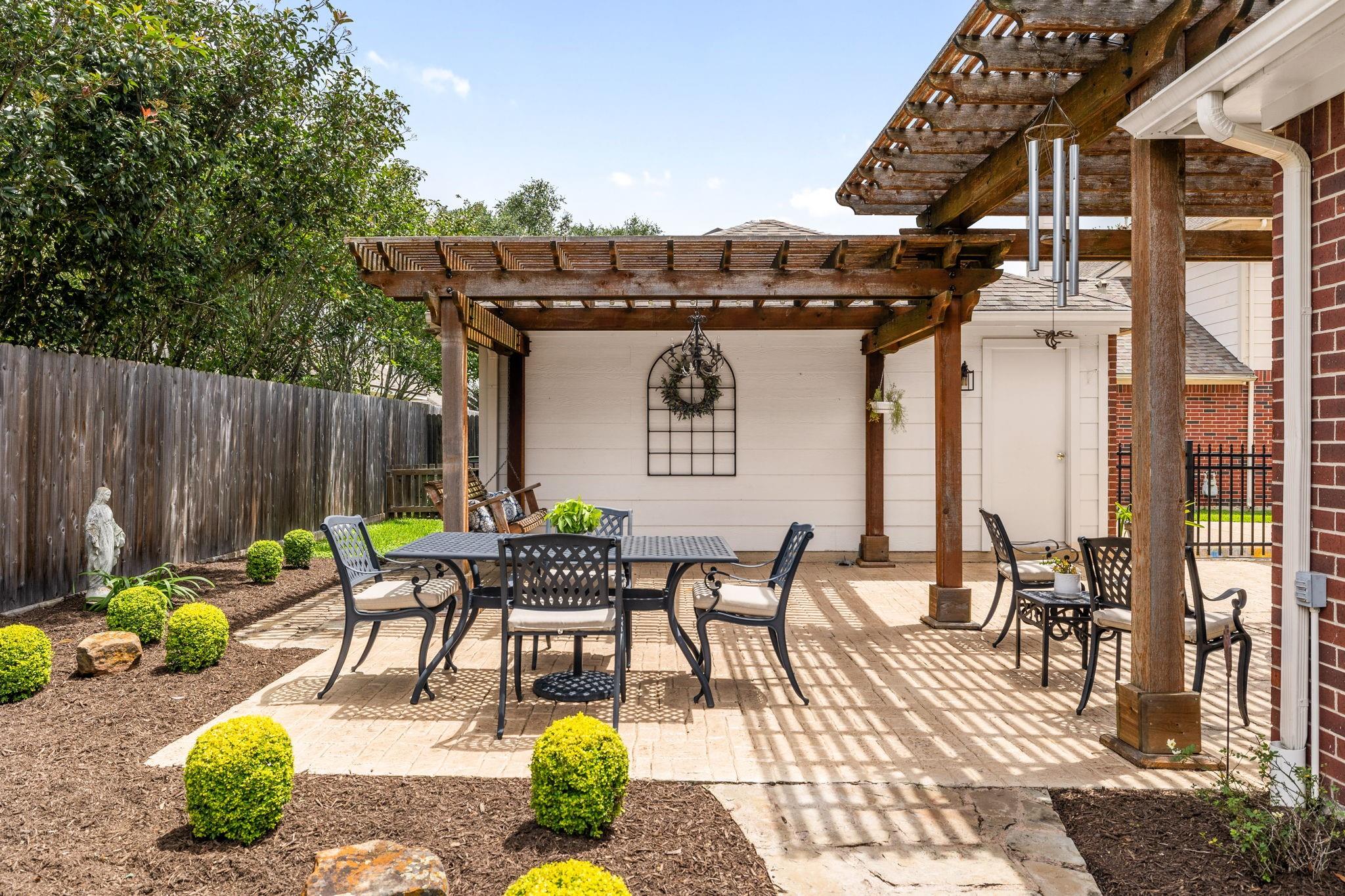 2514 Piney Woods Drive