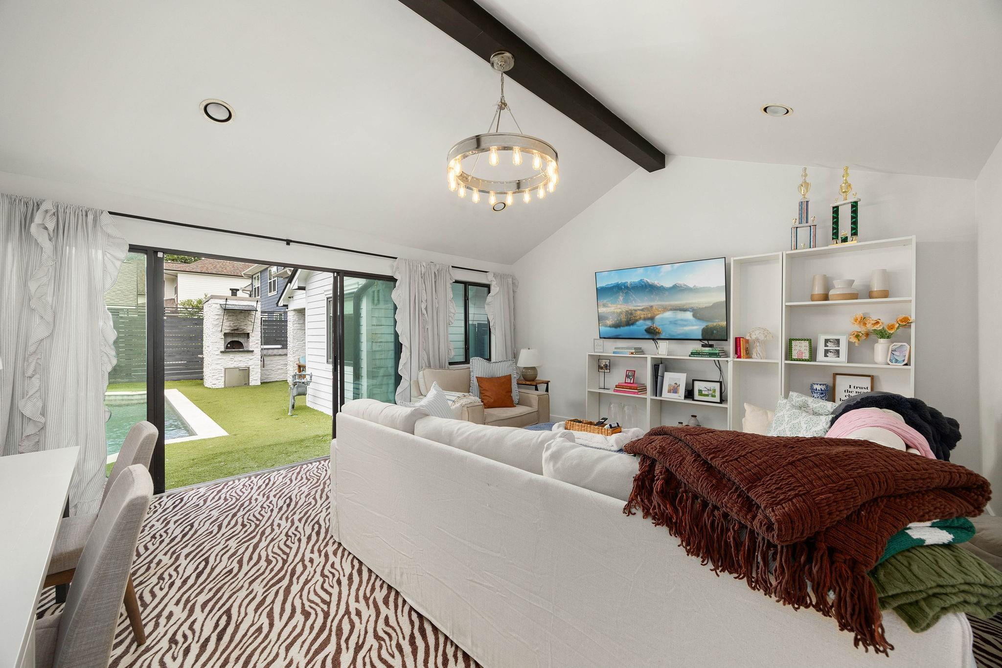 1054 Gardenia Drive