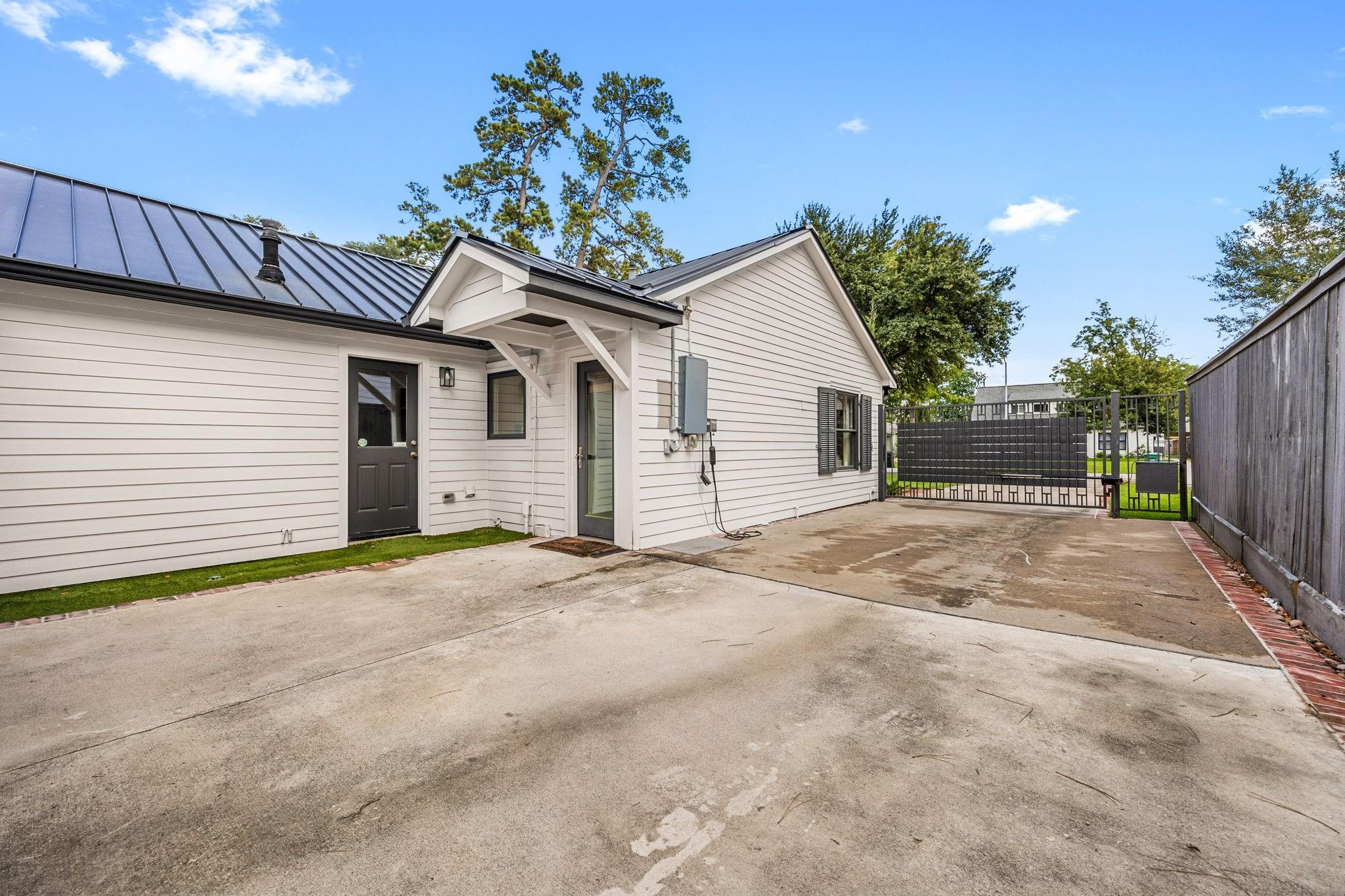 1054 Gardenia Drive