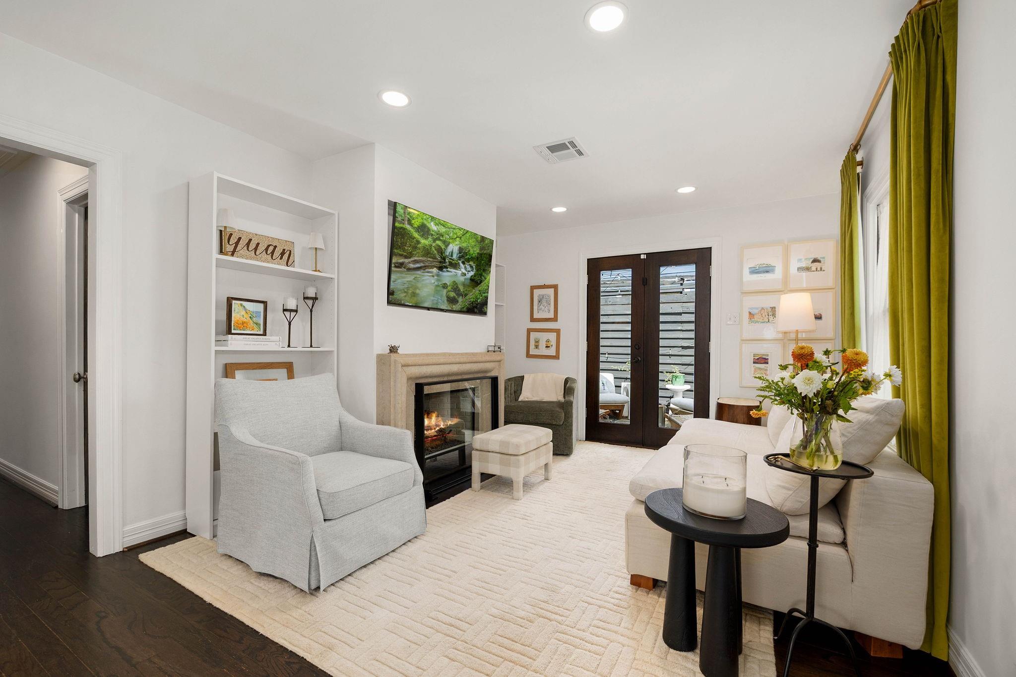 1054 Gardenia Drive