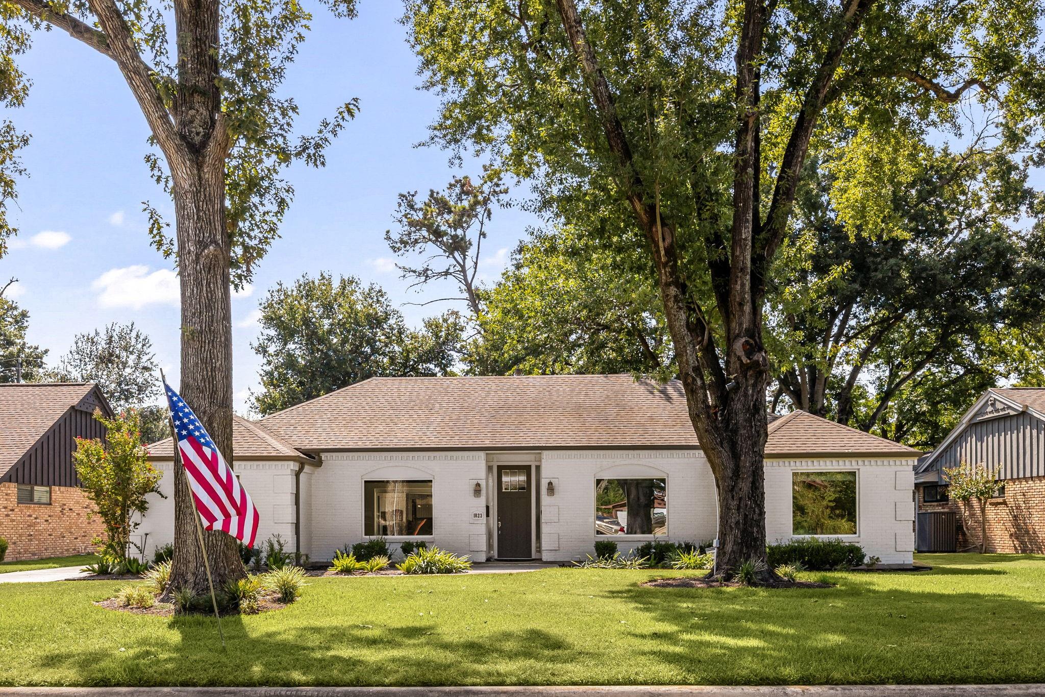 1823 Nocturne Lane