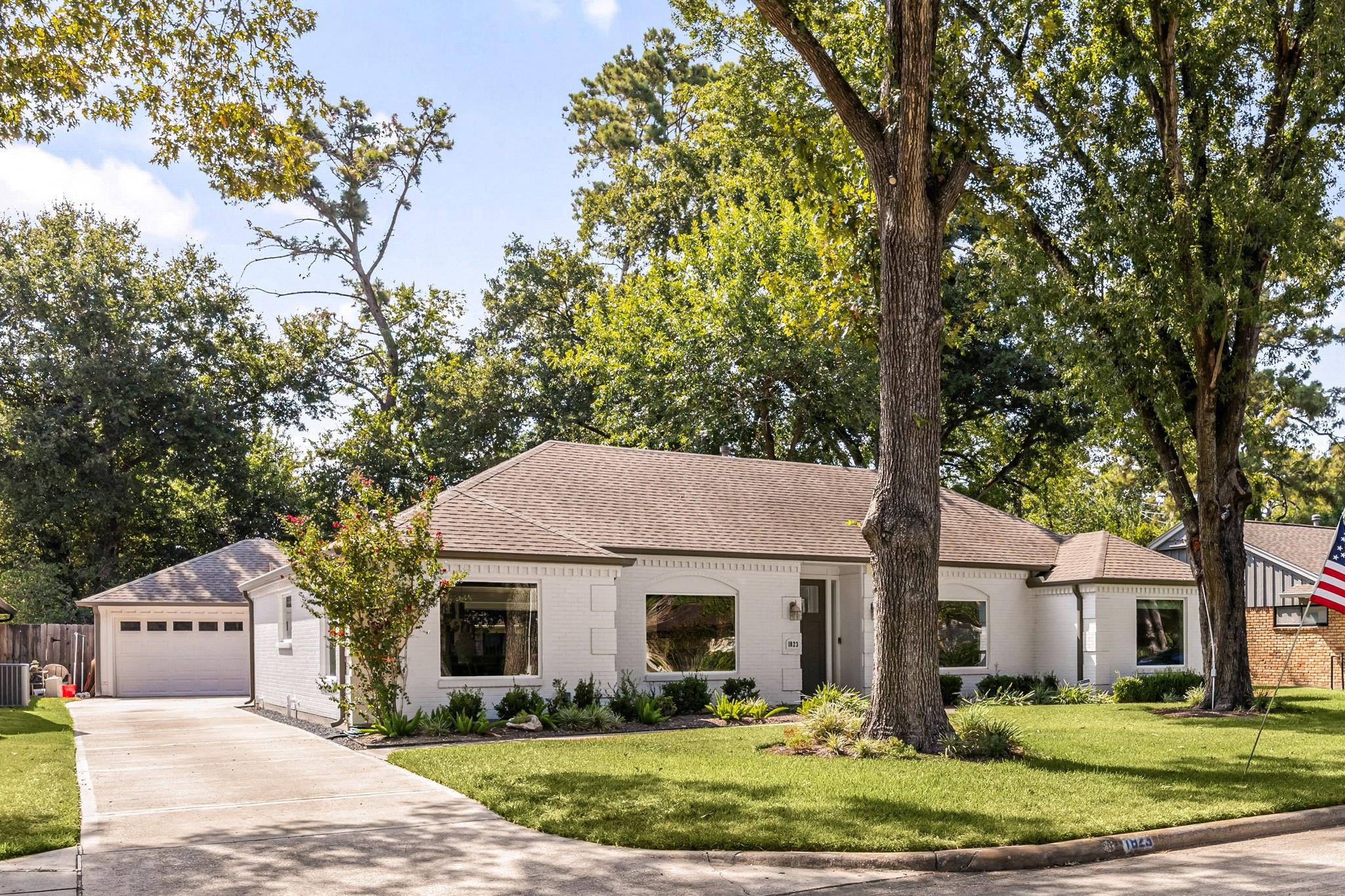 1823 Nocturne Lane