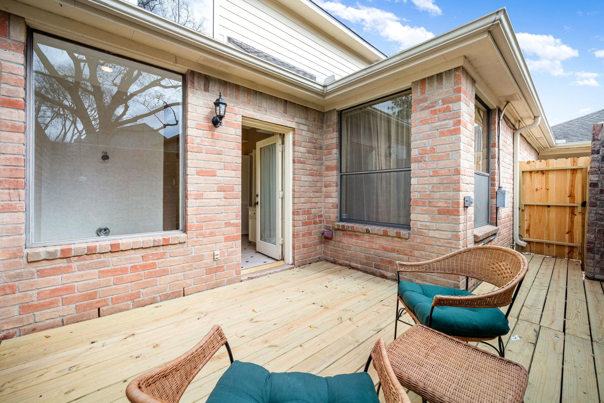 12215 Clearfork Drive