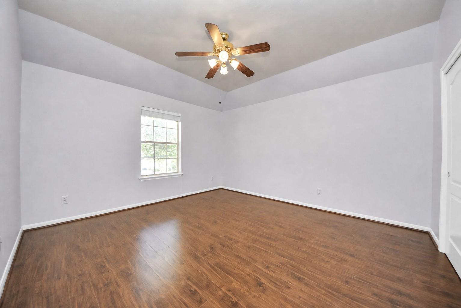 12815 Dadebrook Court