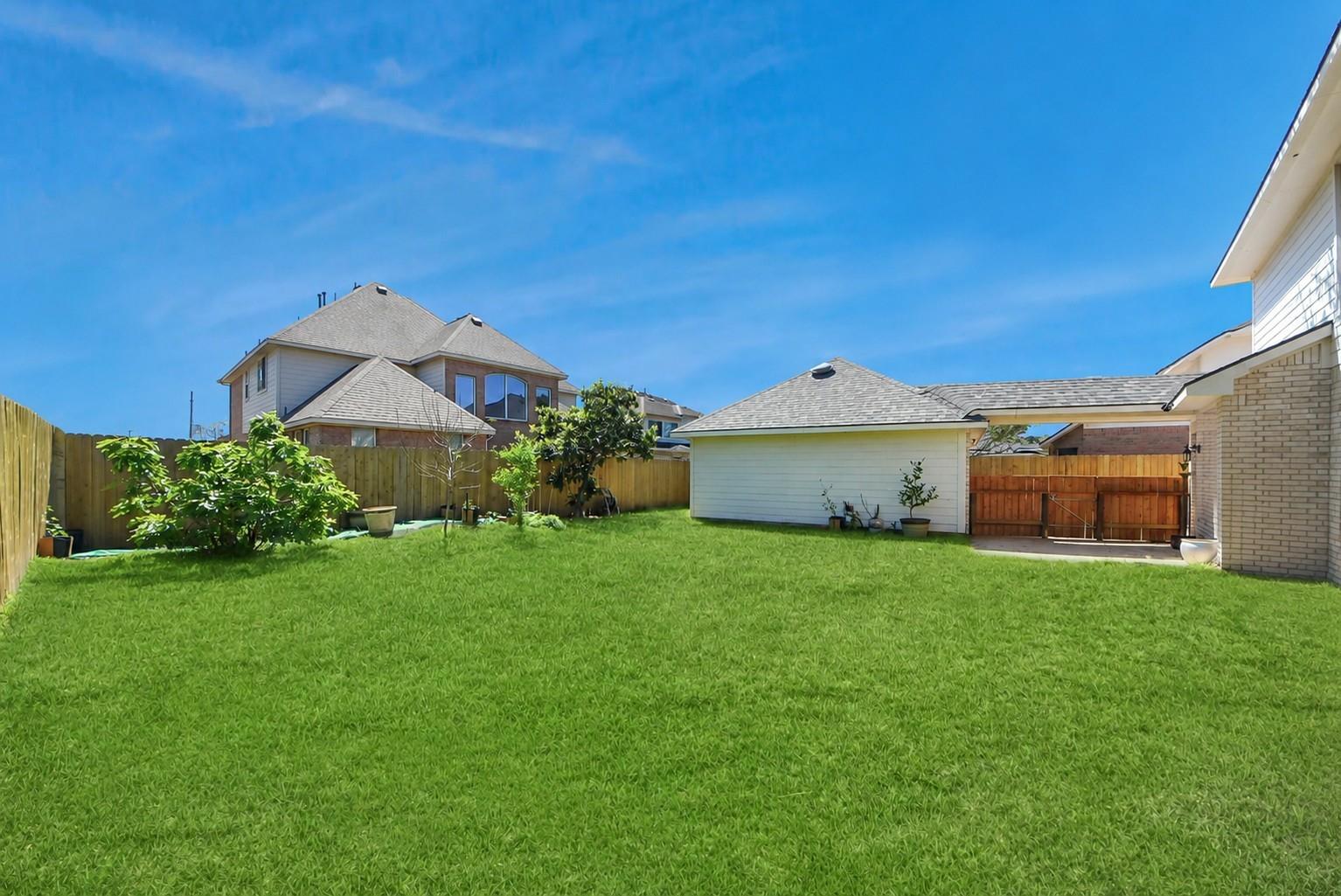12815 Dadebrook Court