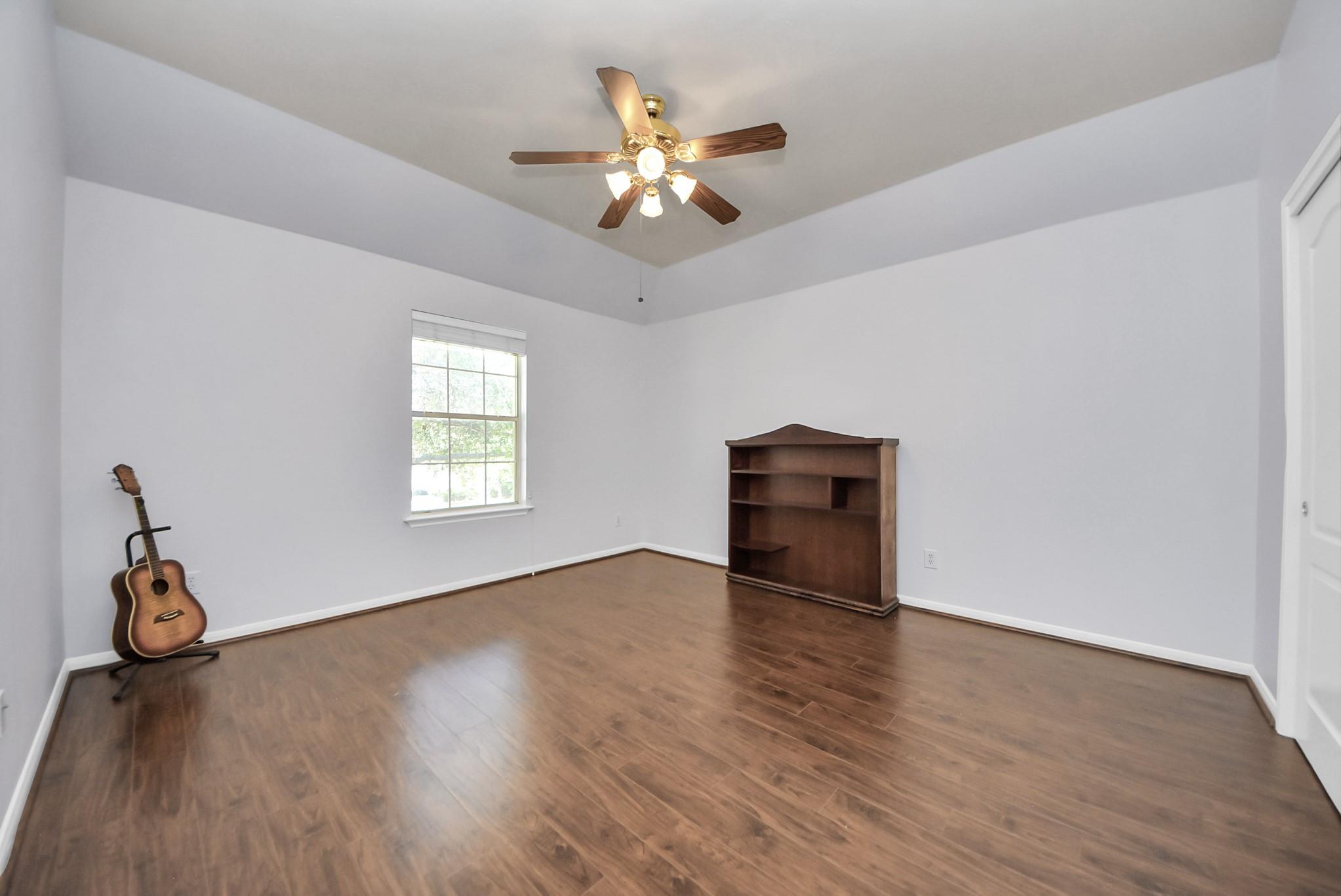 12815 Dadebrook Court