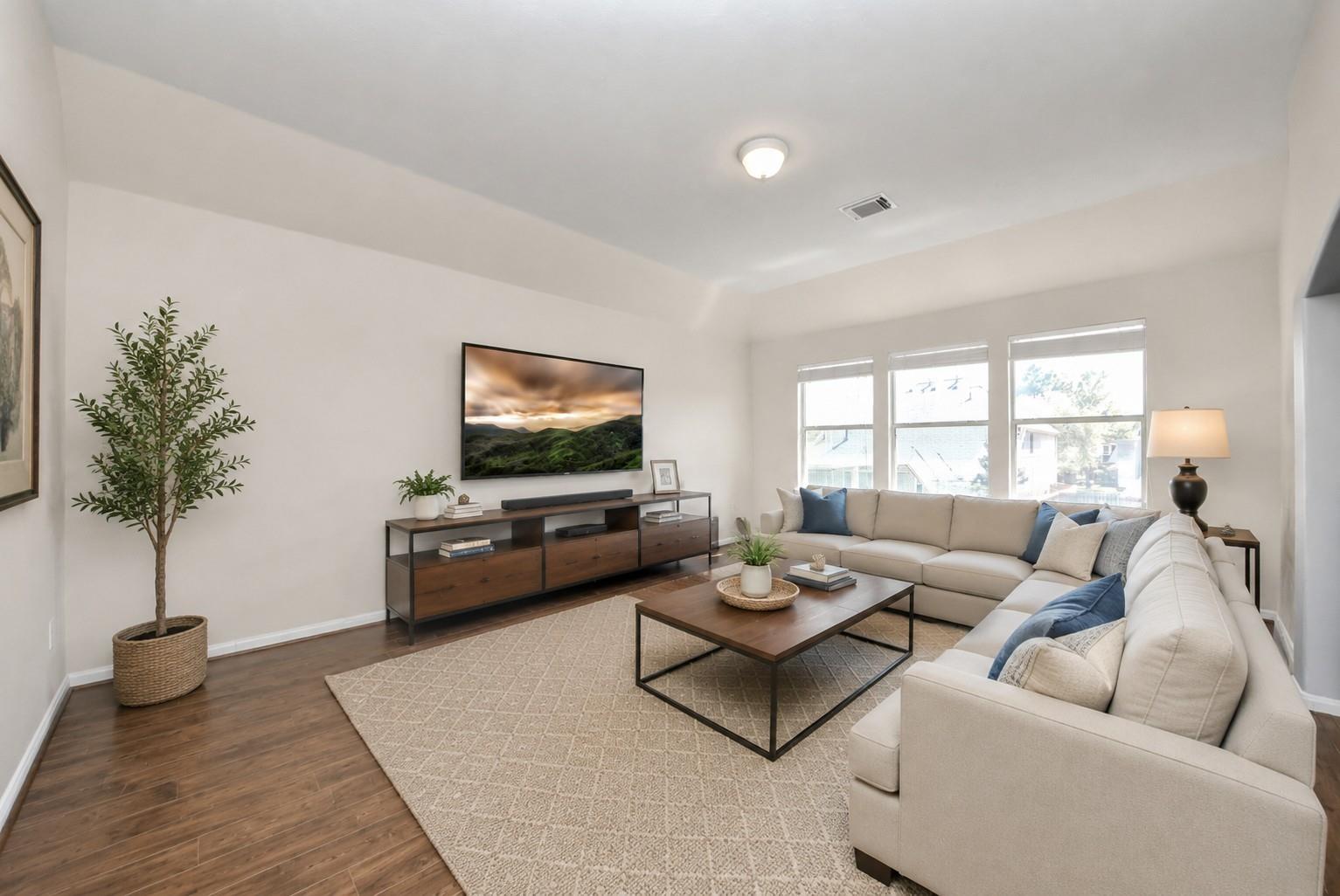 12815 Dadebrook Court