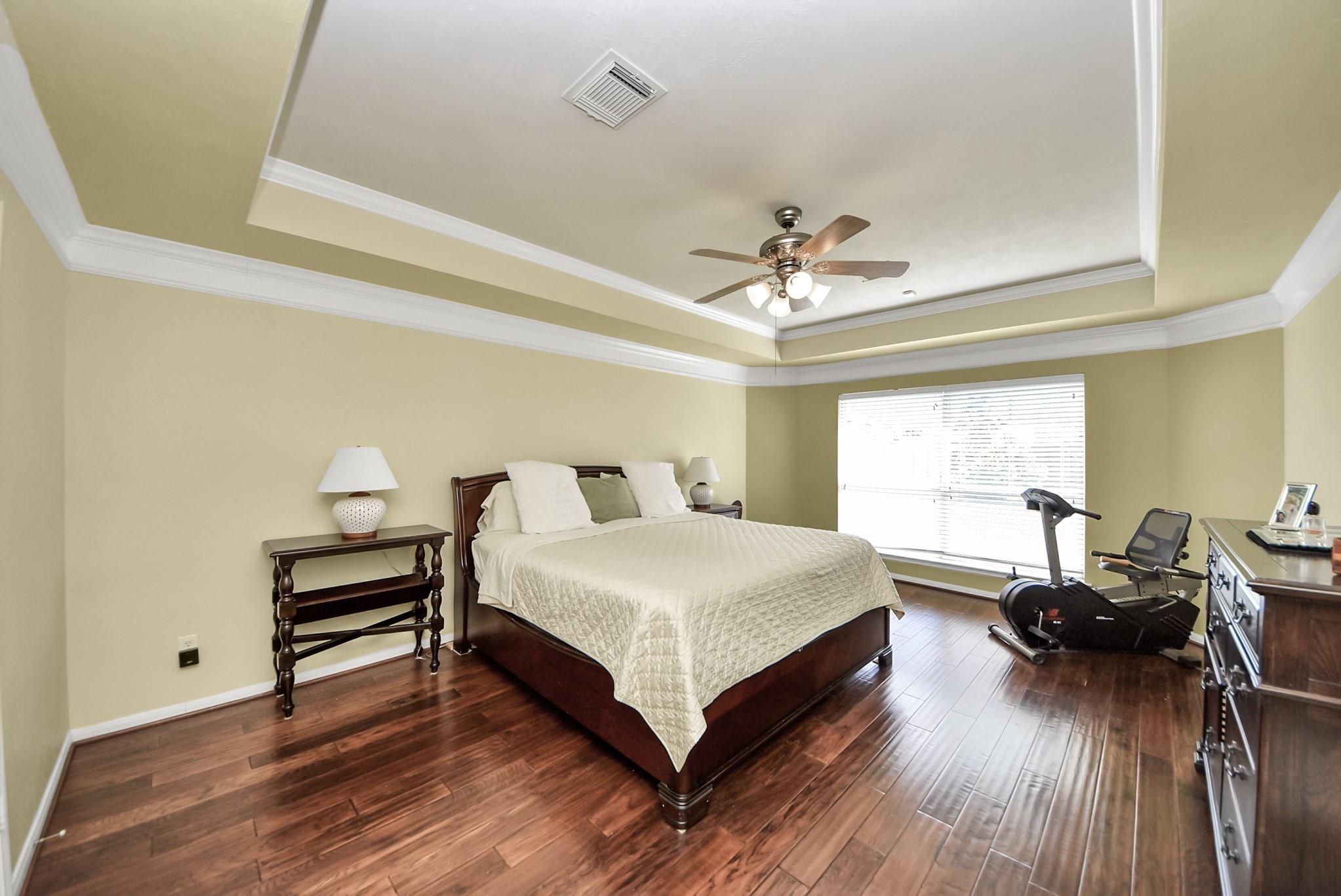 12815 Dadebrook Court