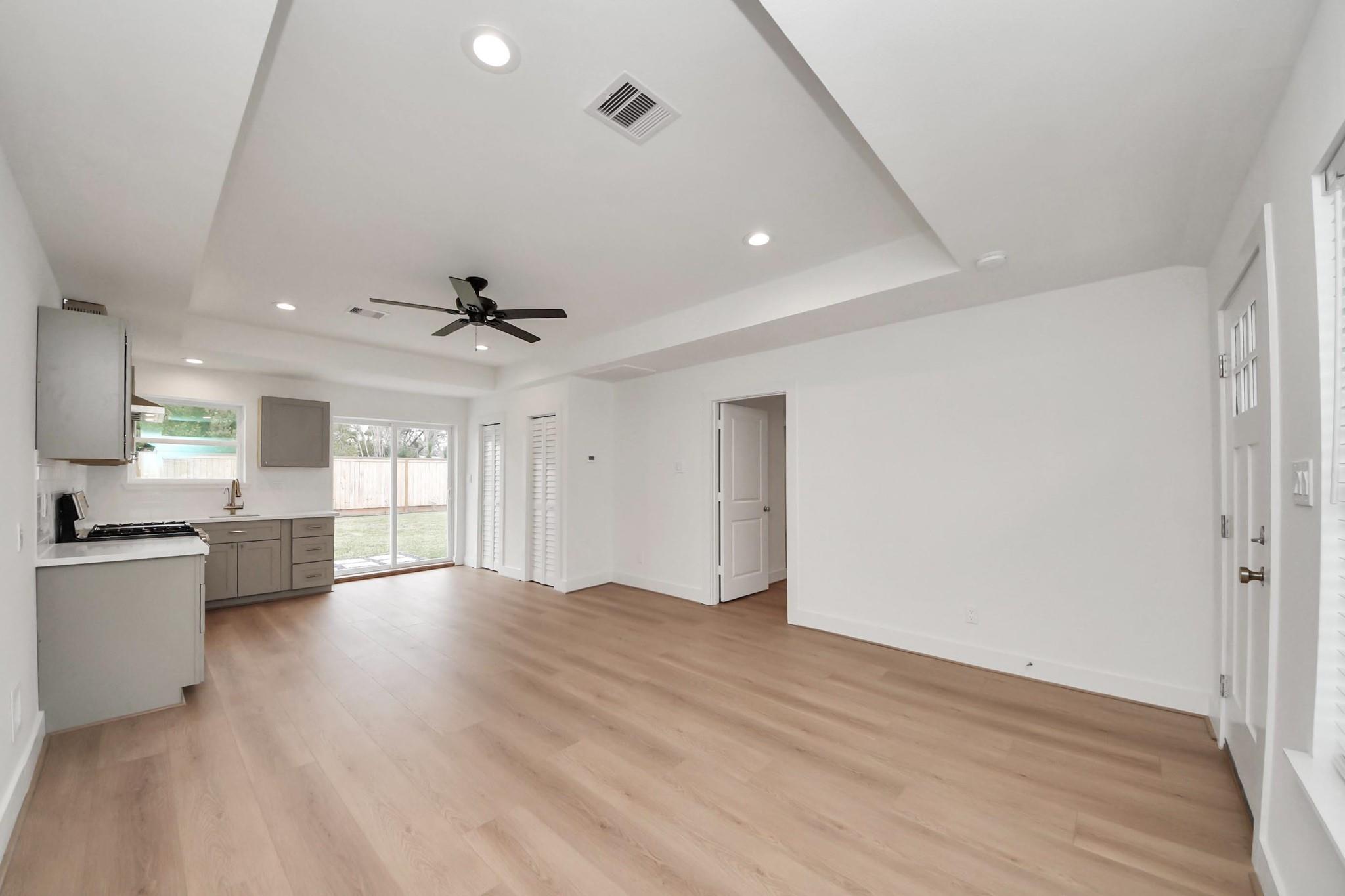 9261 Autauga Street