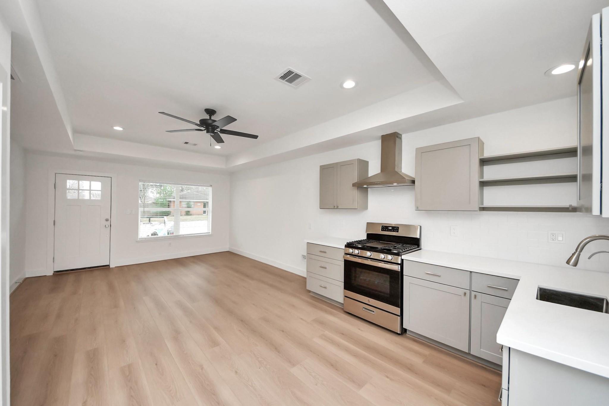 9261 Autauga Street