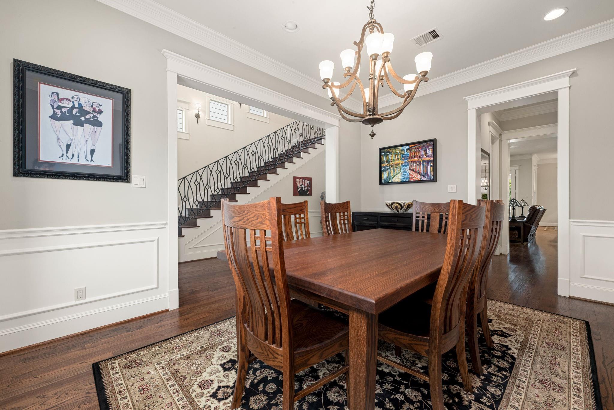 1639 Du Barry Lane